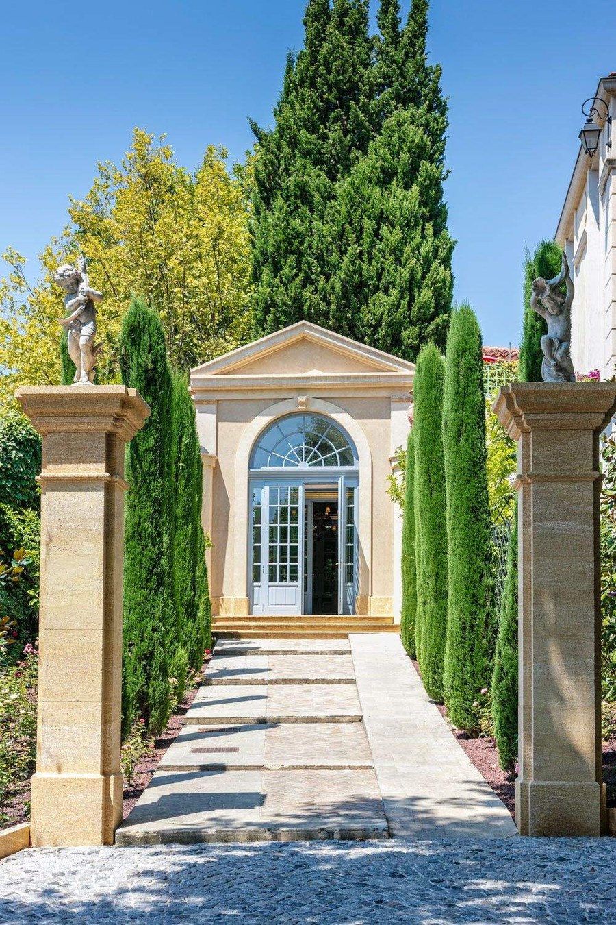 Un intérieur de la Villa Gallici, à Aix-en-Provence