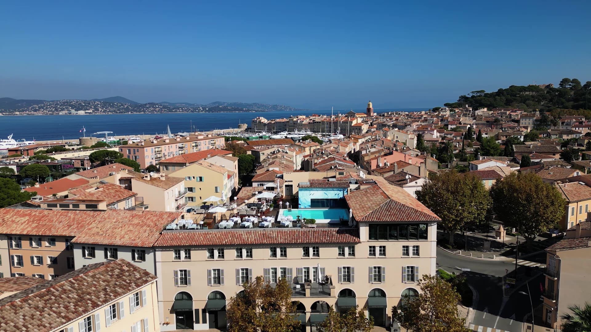 Vue depuis le rooftop de l'Hôtel de Paris Saint-Tropez